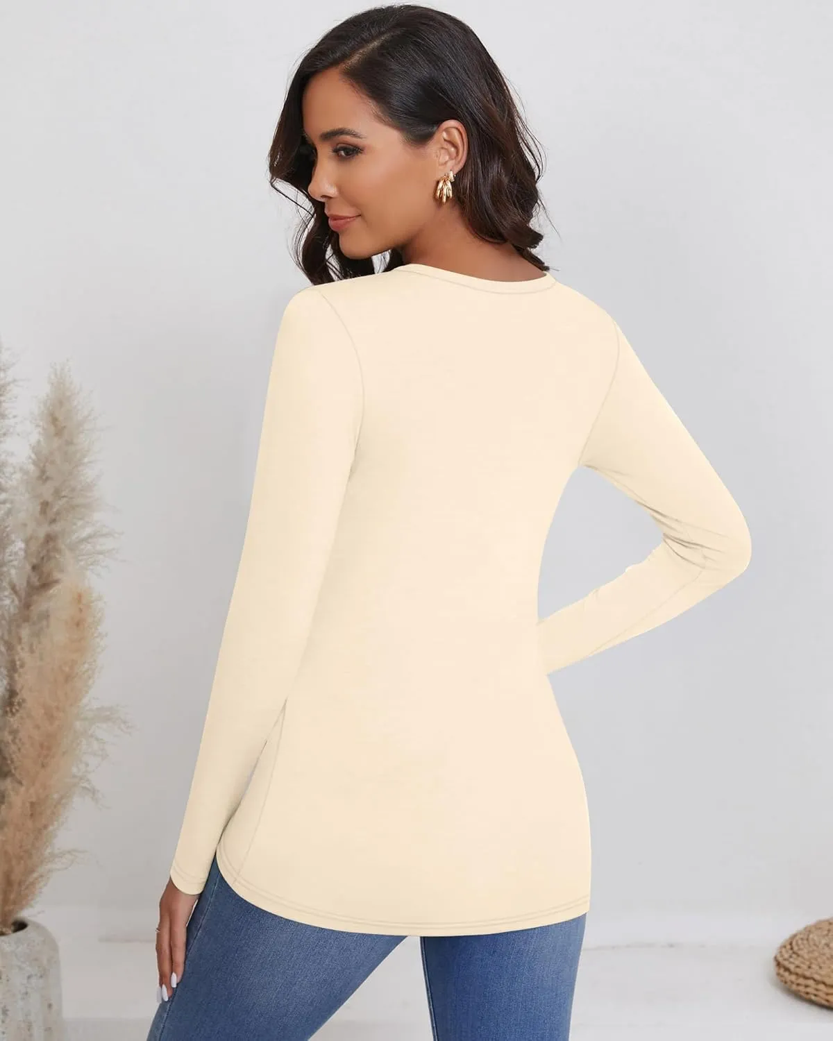 Ficerd 3 Packs Women's Long Sleeve Shirts Crew Neck Shirts 2025 Fall Tops Basic Tee Casual Loose Fit Clothes Outfits Blouse