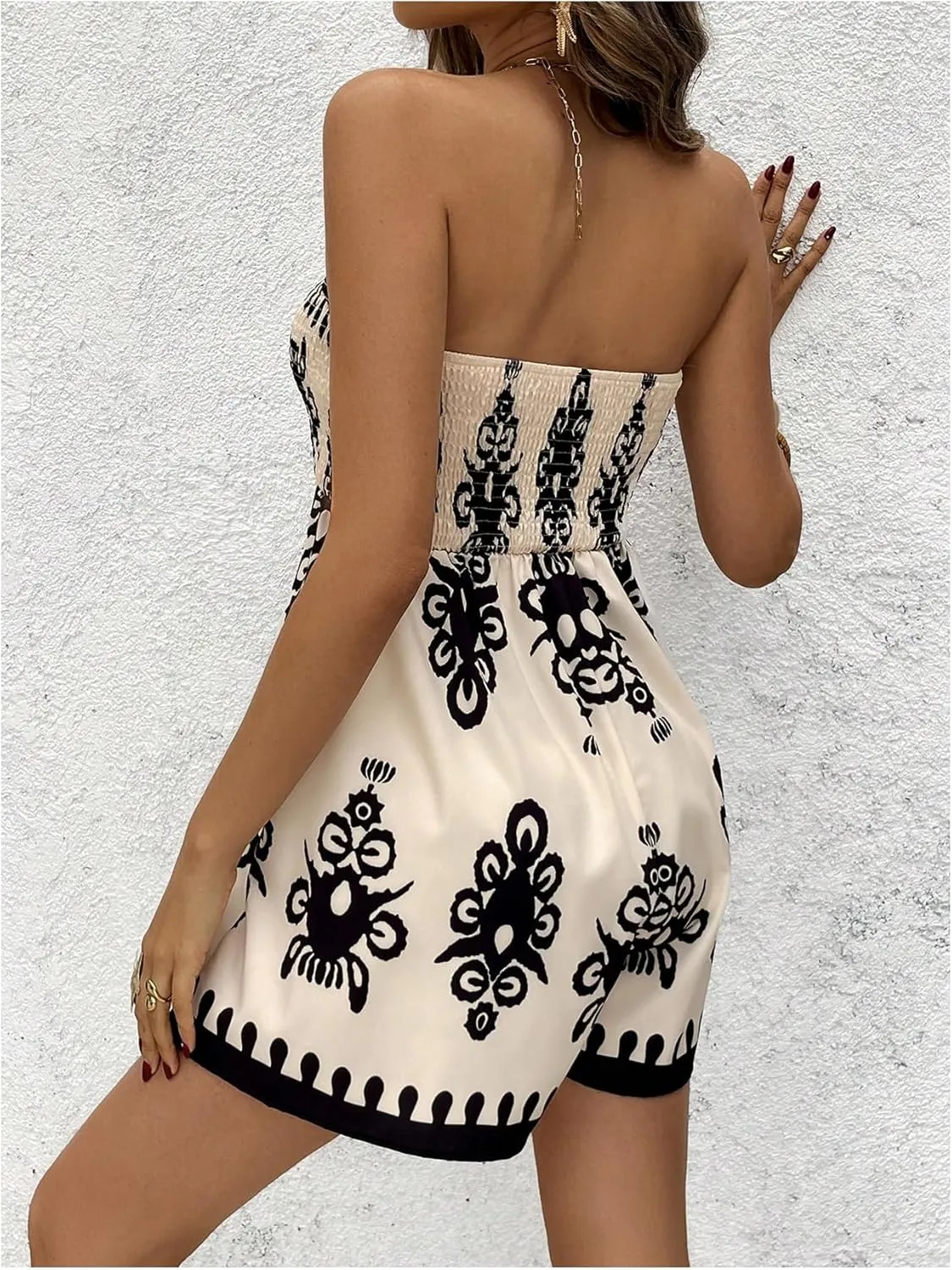 GORGLITTER Women's Floral Print Strapless Romper Open Back Boho Sleeveless Smocked Shorts Jumpsuit