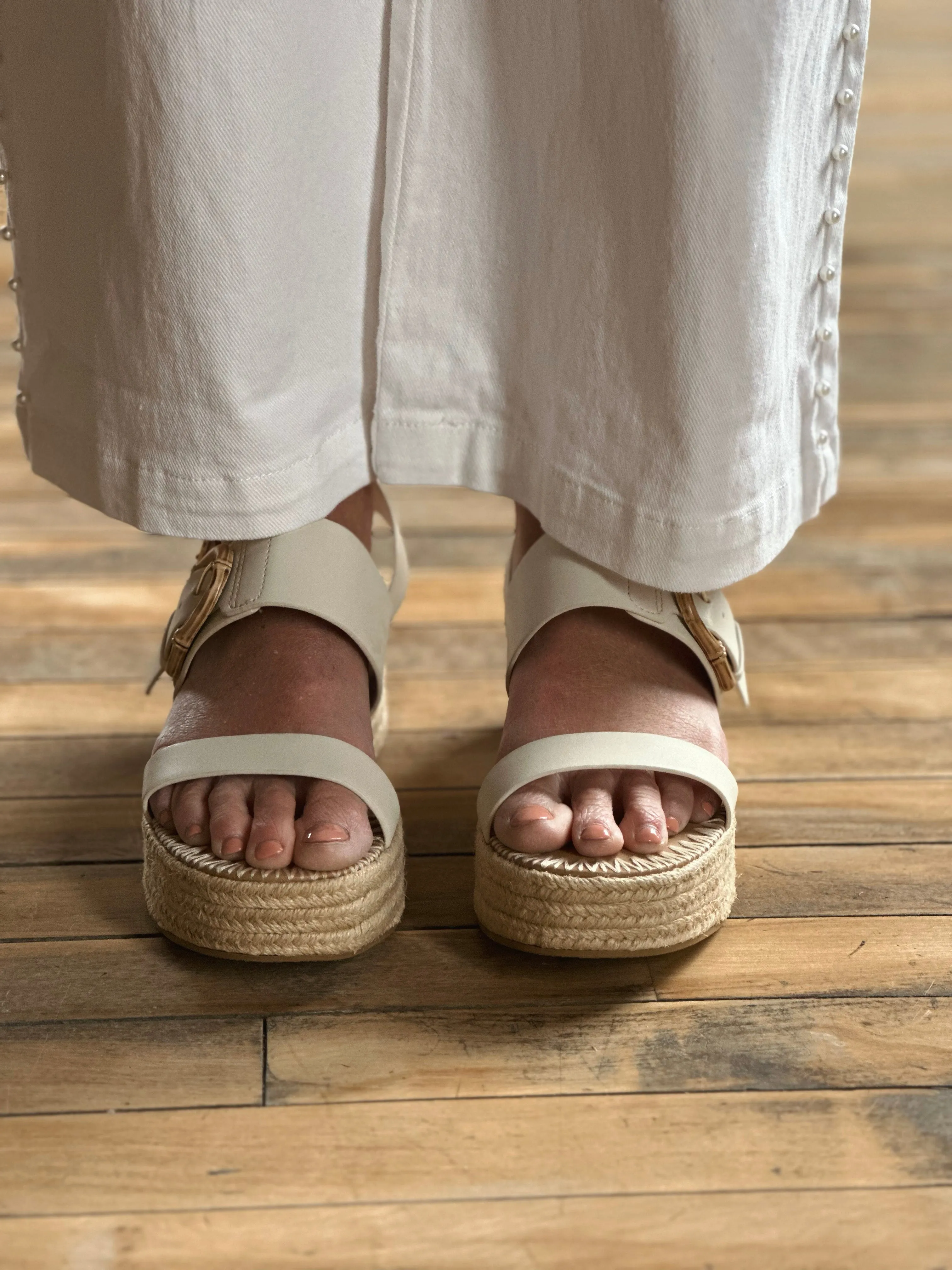 Grand Sandals