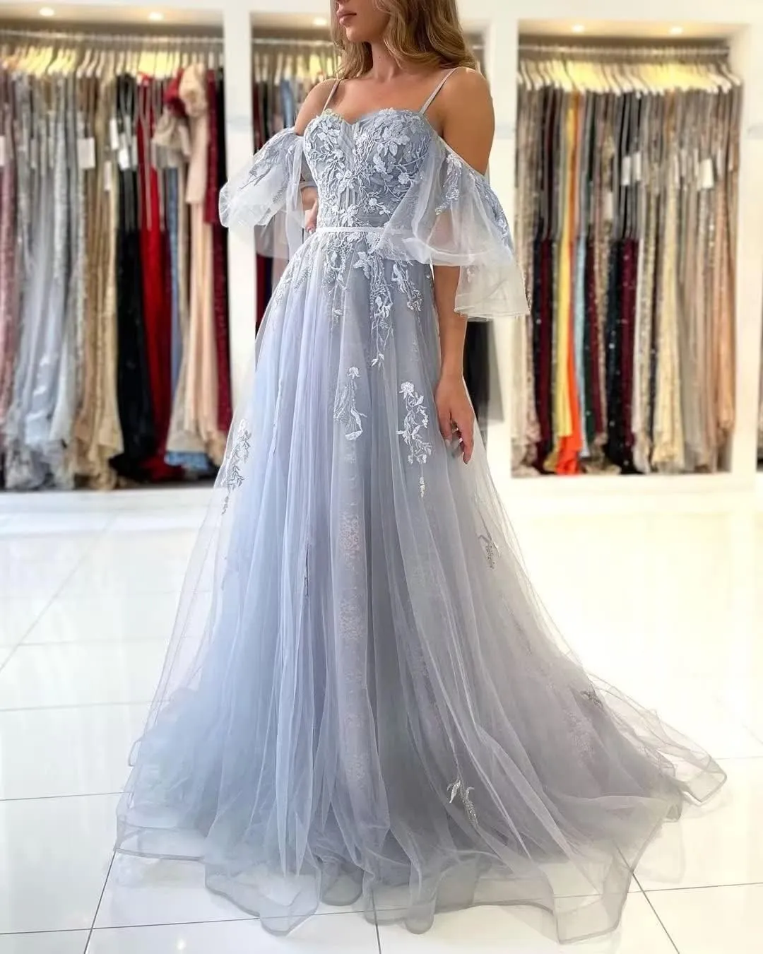 Off Shoulder Lace Appliques Tulle Prom Dresses Long Spaghetti Straps Ball Gown for Women Formal Evening Party Gown