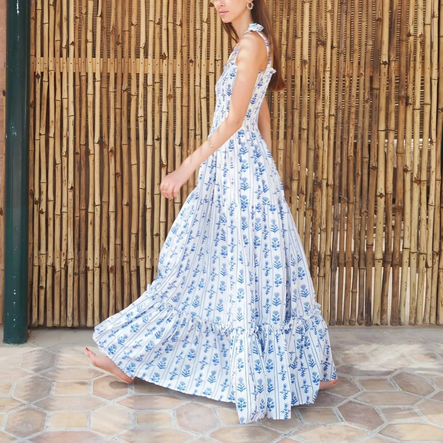 Women Boho Tie Shoulder Maxi Dress Y2k Floral Smocked Long Dress Sleeveless Flowy Summer Beach Sundress