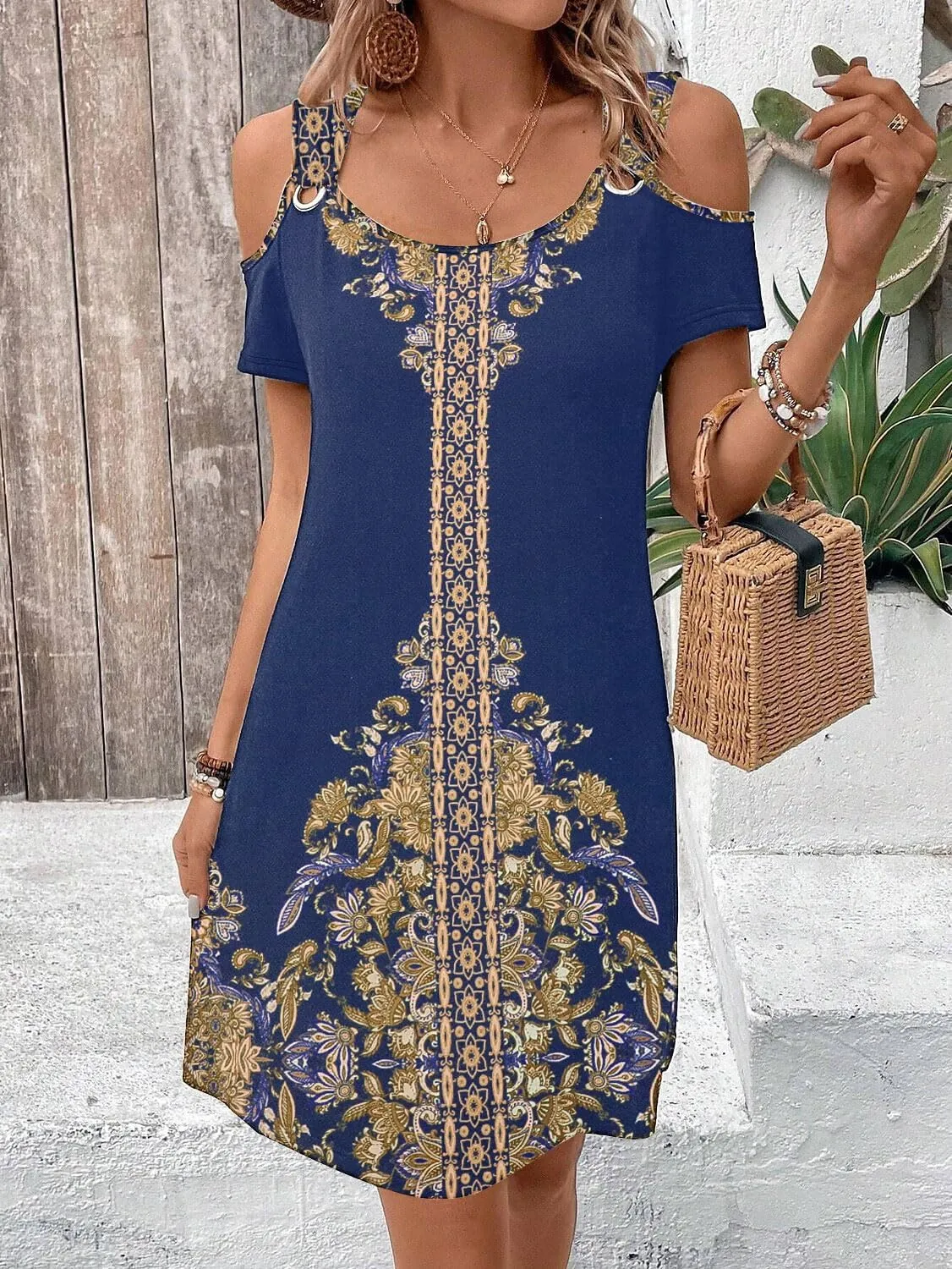 Womens Casual Summer Scoop Neck Dress Trendy Sexy O Ring Cold Shoulder Flowy Short Dress with Pockets