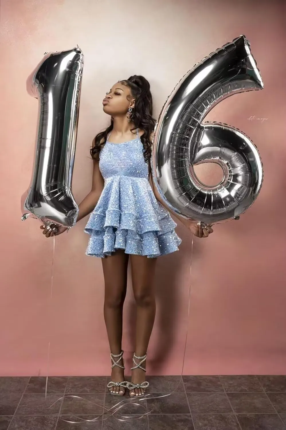 YOFF Sequin Short Homecoming Dresses for Teens 2025 Sparkly Spaghetti Straps Sweet 16 Prom Cocktail Dress YO070
